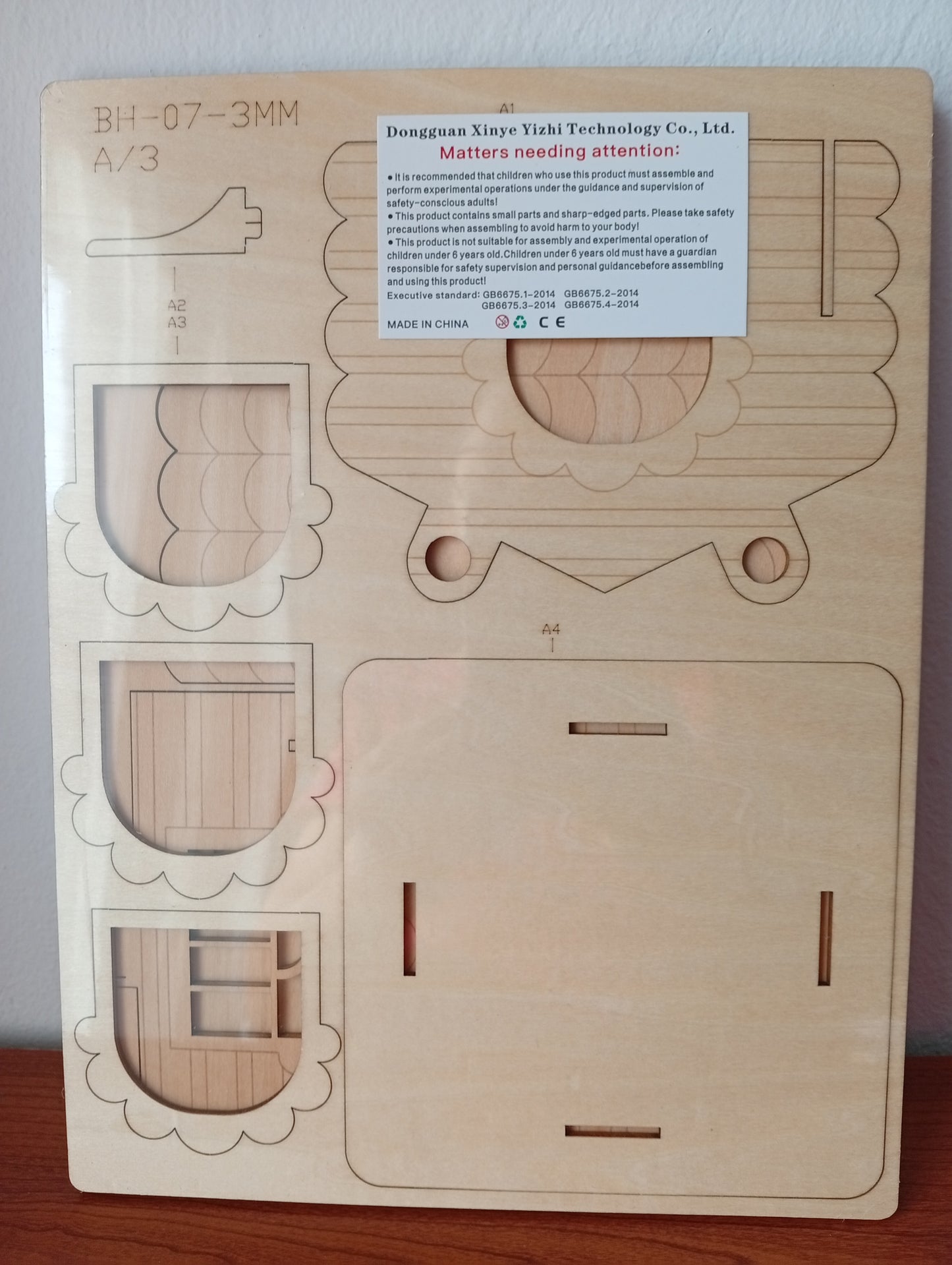Casa para pájaros - Modelo 2/3